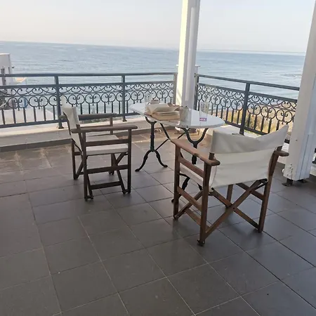 Stratos Sunset House Apartment Koutsouras
